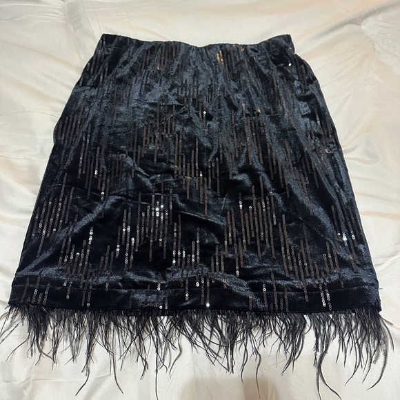 Wildfox Black Sequin Mini Skirt - Picture 1 of 4